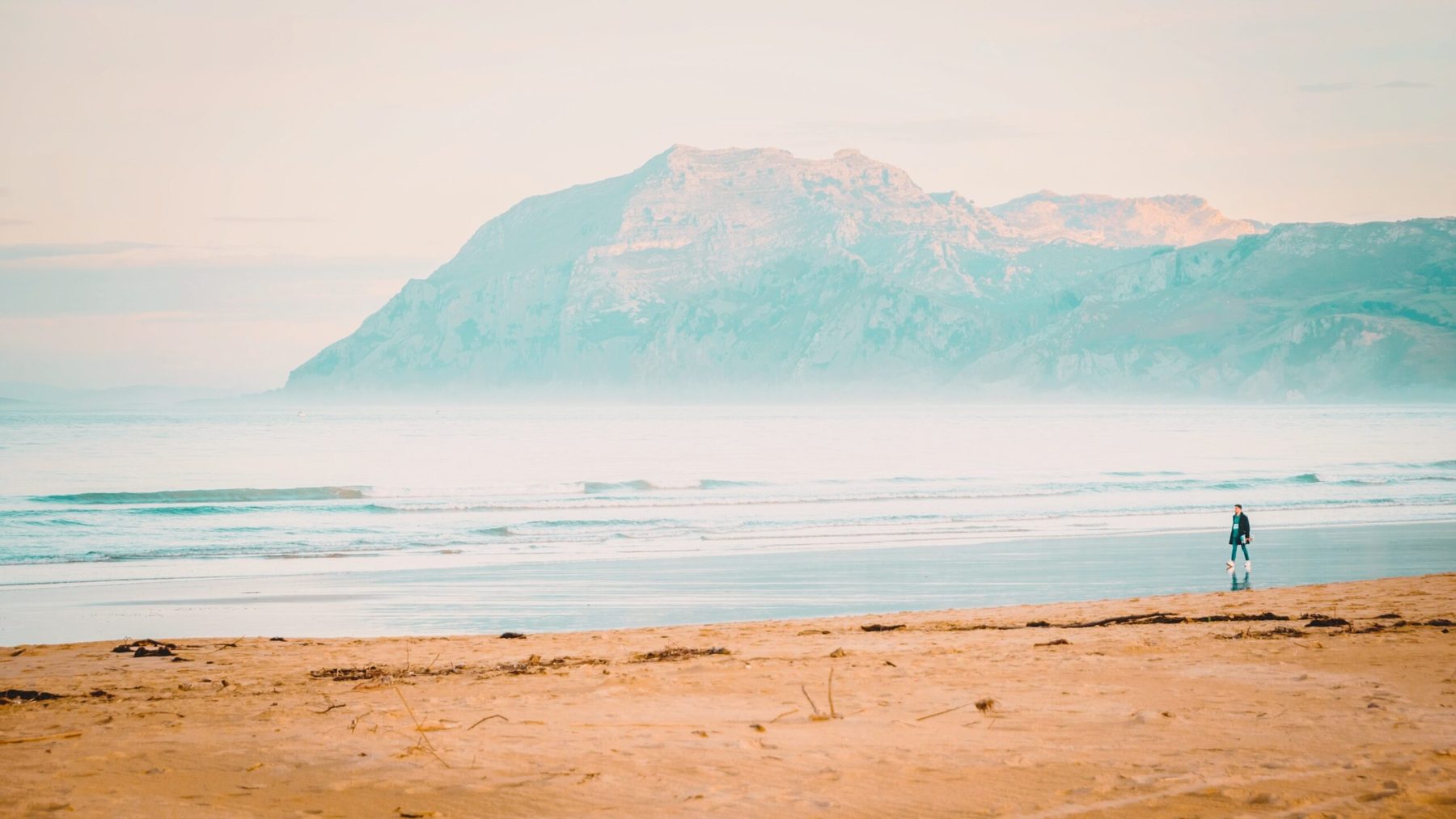 8 Days Learn to Surf in Laredo — 8