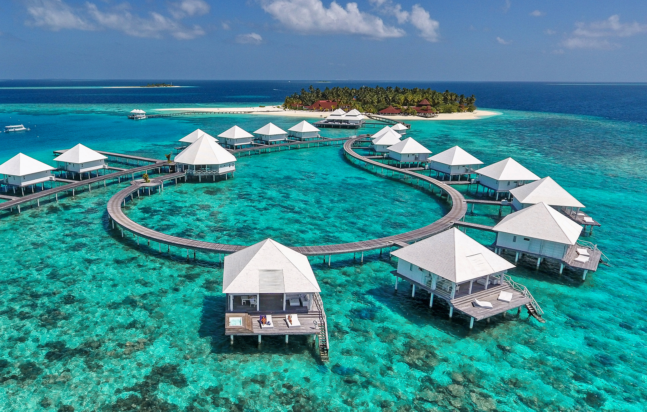 Thudufushi Water Villas in the Ocean