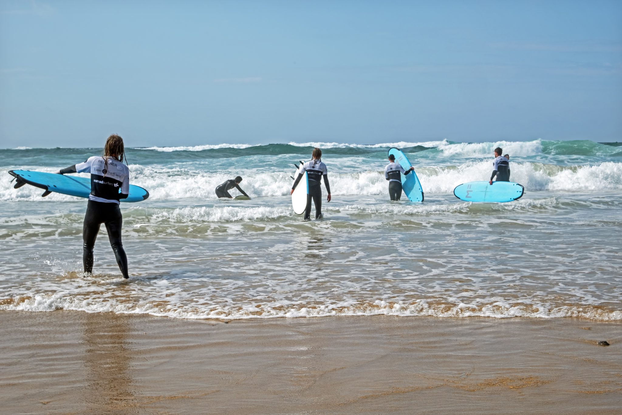 Learn-to-Surf-in-Portugal