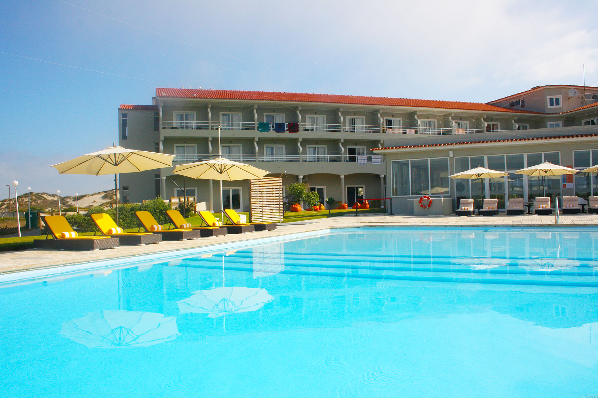 Star-Inn-Hotel-Outdoor-Pool